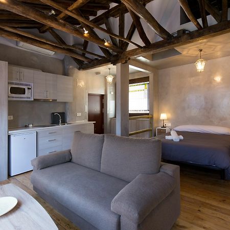 Los Lobos Suites Apartamentos Granada Bagian luar foto