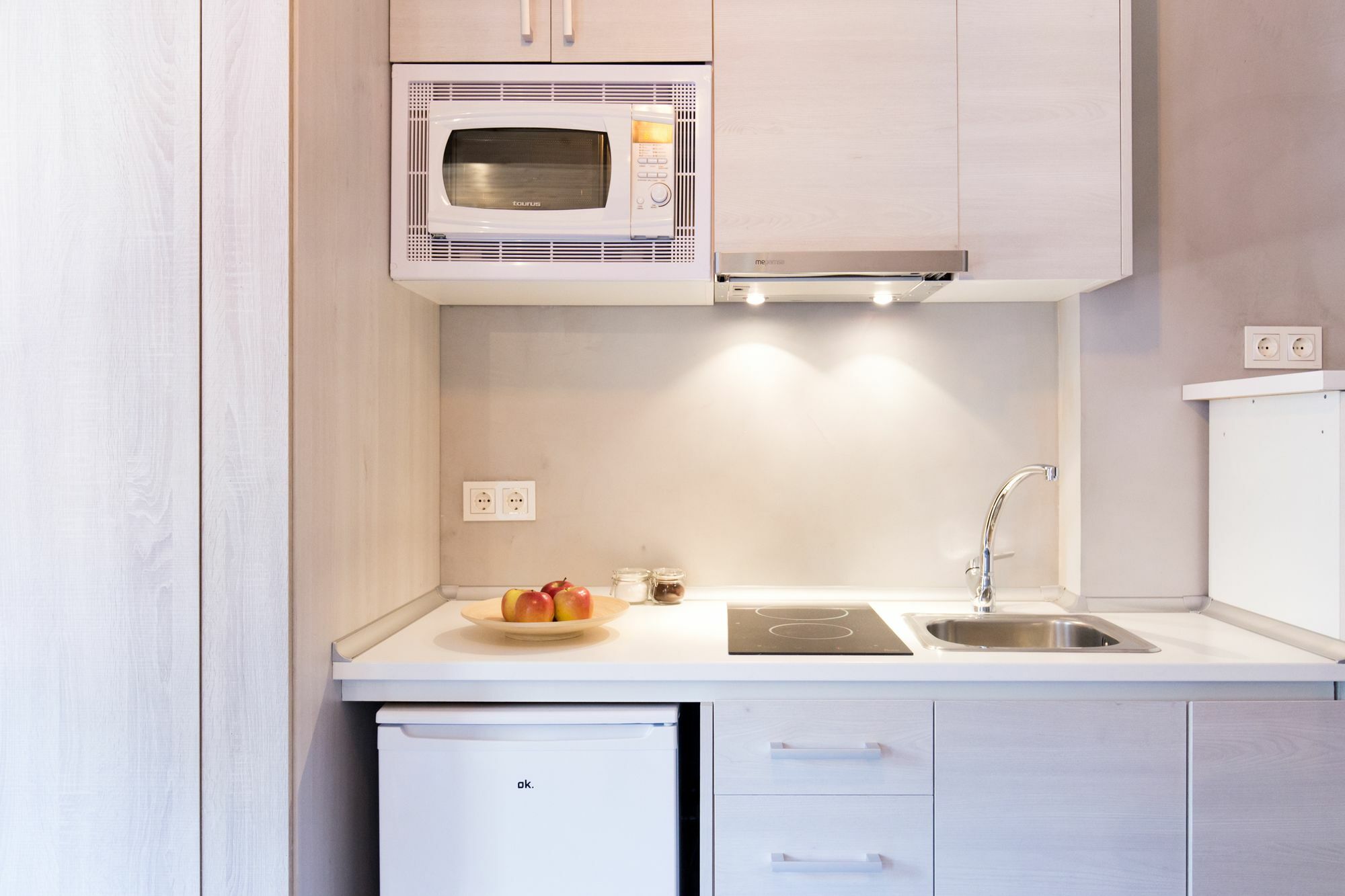 Los Lobos Suites Apartamentos Granada Bagian luar foto